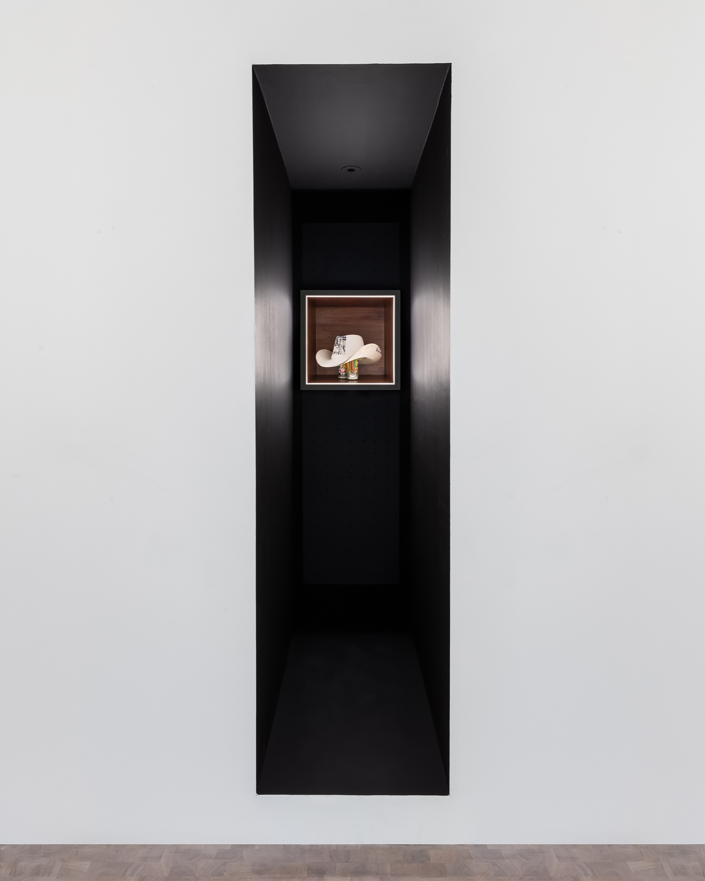 Pretend you are an American Cowgirl and you Love me, Darya Diamond, Pippy Houldsworth Gallery, 2024.